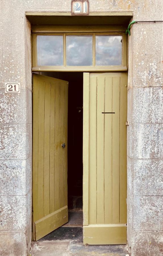 Joli Studio A Deux Pas Du Chateau Et Du Centre Vitré Kültér fotó